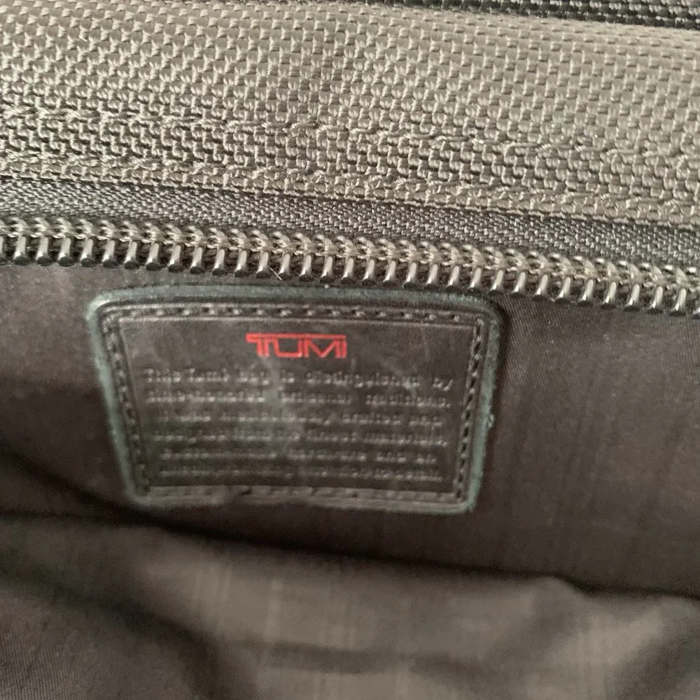 Tumi Alpha Ballistic Briefcase Laptop Computer Bag Expandable Organizer 26132DH